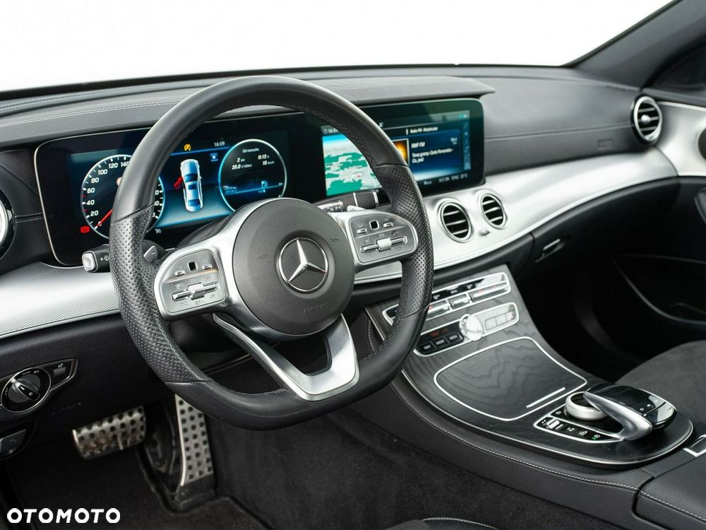 Mercedes-Benz Klasa E 220 d 4-Matic - 7