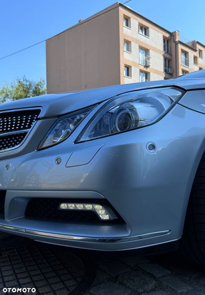 Mercedes-Benz Klasa E 250 CGI BlueEffICIENCY - 8