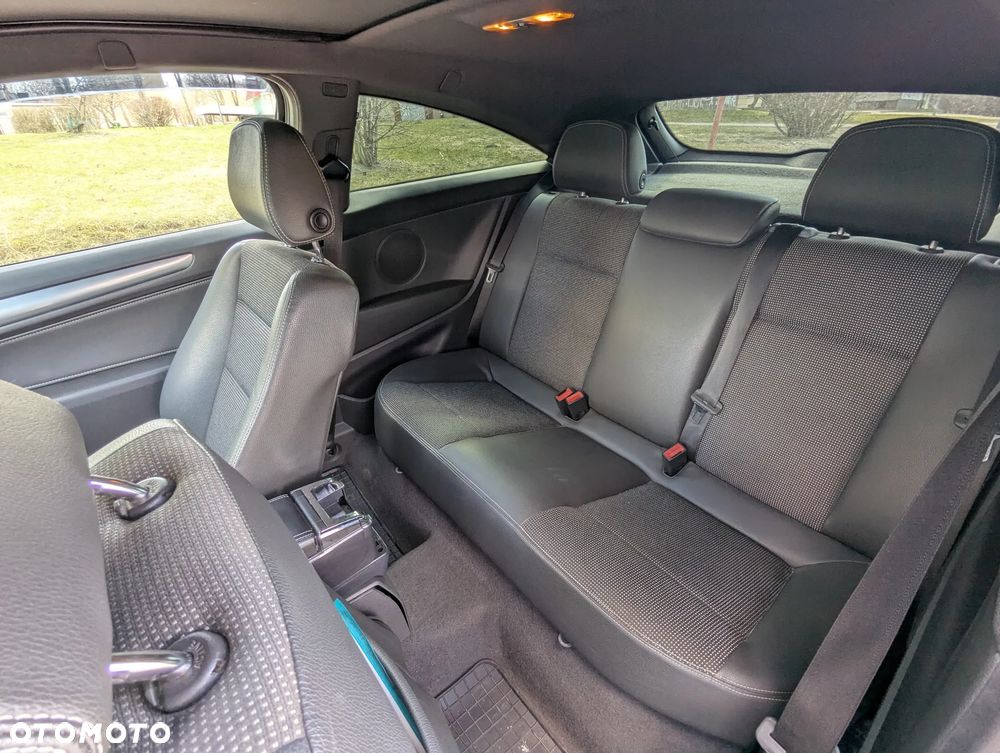 Opel Astra 1.6 Turbo Cosmo - 21