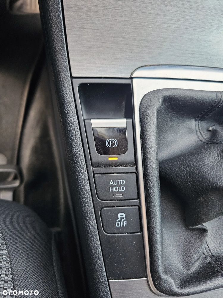 Volkswagen Passat - 19