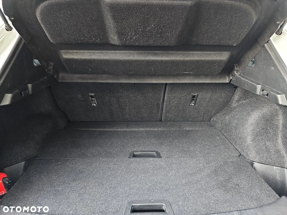 Nissan Qashqai 1.2 DIG-T N-Connecta - 33