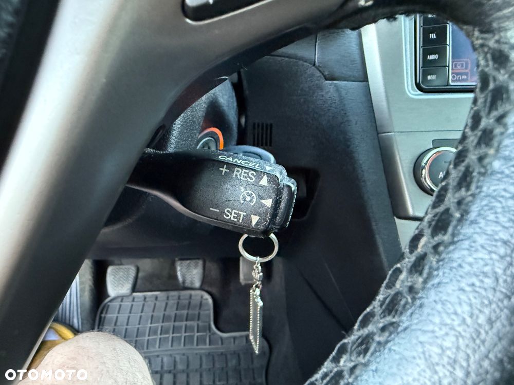 Toyota Avensis 2.0 D-4D Platinium - 18