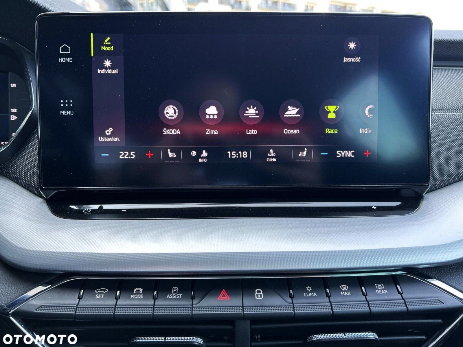 Skoda Octavia 2.0 TDI Style DSG - 31