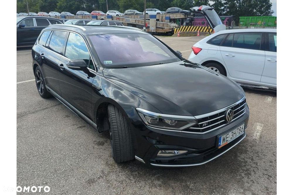 Volkswagen Passat Variant - 4