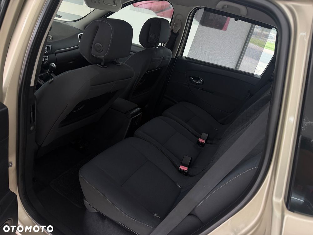 Renault Scenic - 29