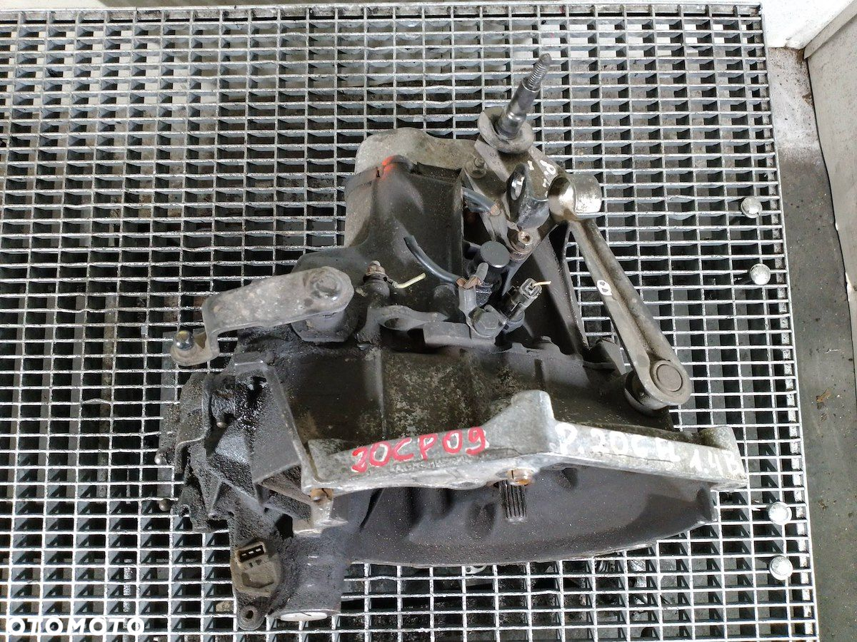 SKRZYNIA BIEGÓW MANUALNA PEUGEOT 206 20CP09 1.4 - 2