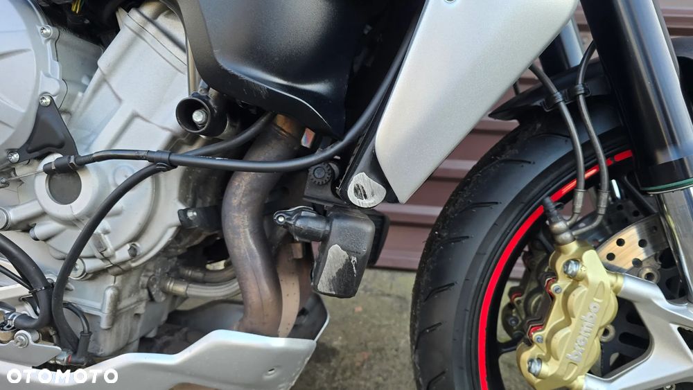 MV AGUSTA Brutale - 8