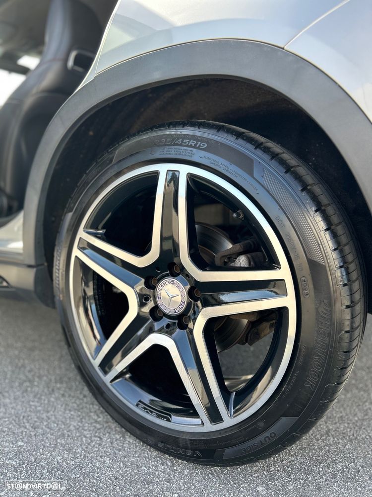 Mercedes-Benz GLA 200 (CDI) d 7G-DCT AMG Line - 25