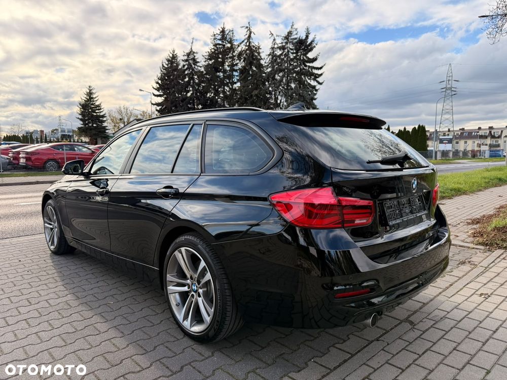 BMW Seria 3 318d Sport Line - 8
