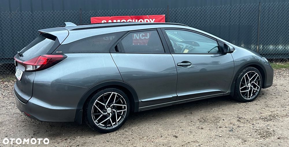 Honda Civic 1.8 i-VTEC Automatik Sport Black Edition - 3