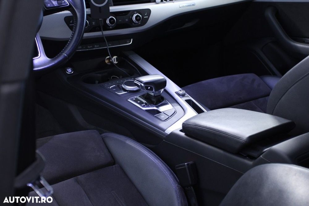 Audi A4 Avant 2.0 TDI quattro S tronic Sport - 12