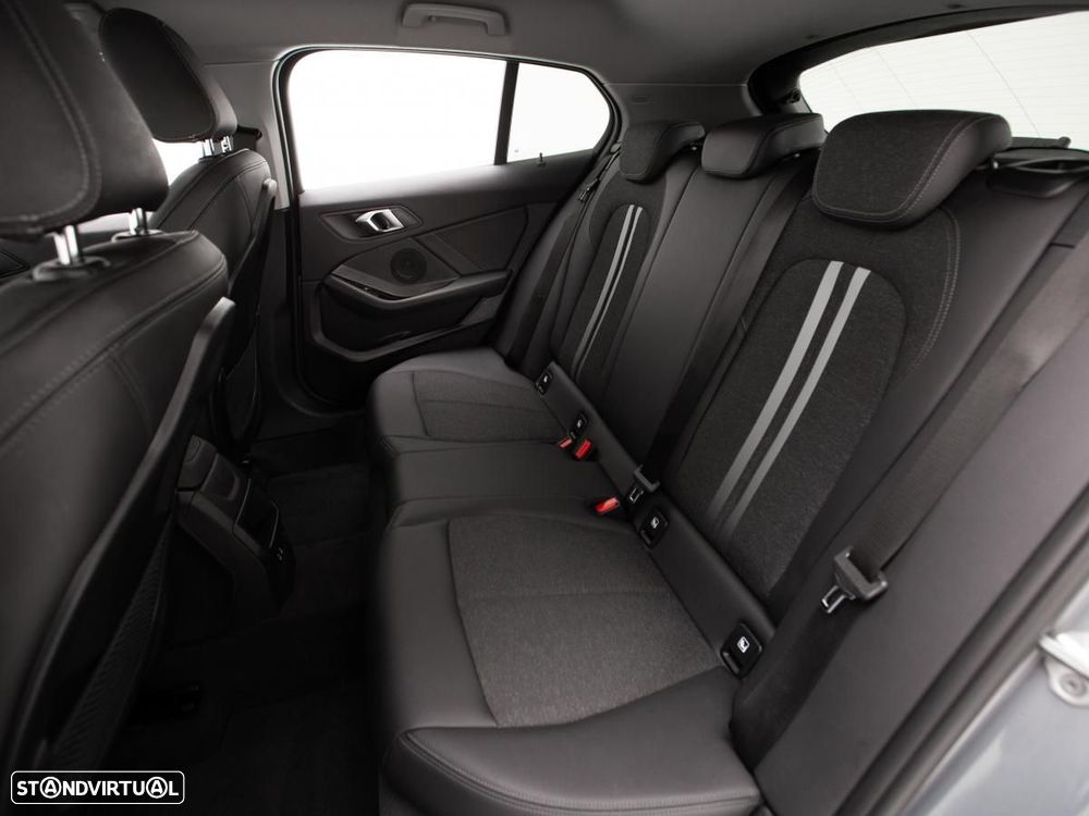 BMW 118 d - 11