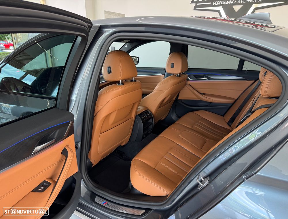 BMW 520 d Pack M Auto - 11