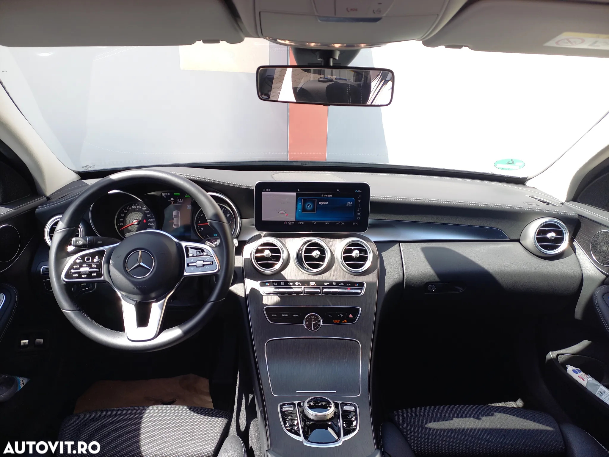 Mercedes-Benz C 300 e 9G-TRONIC Avantgarde - 10