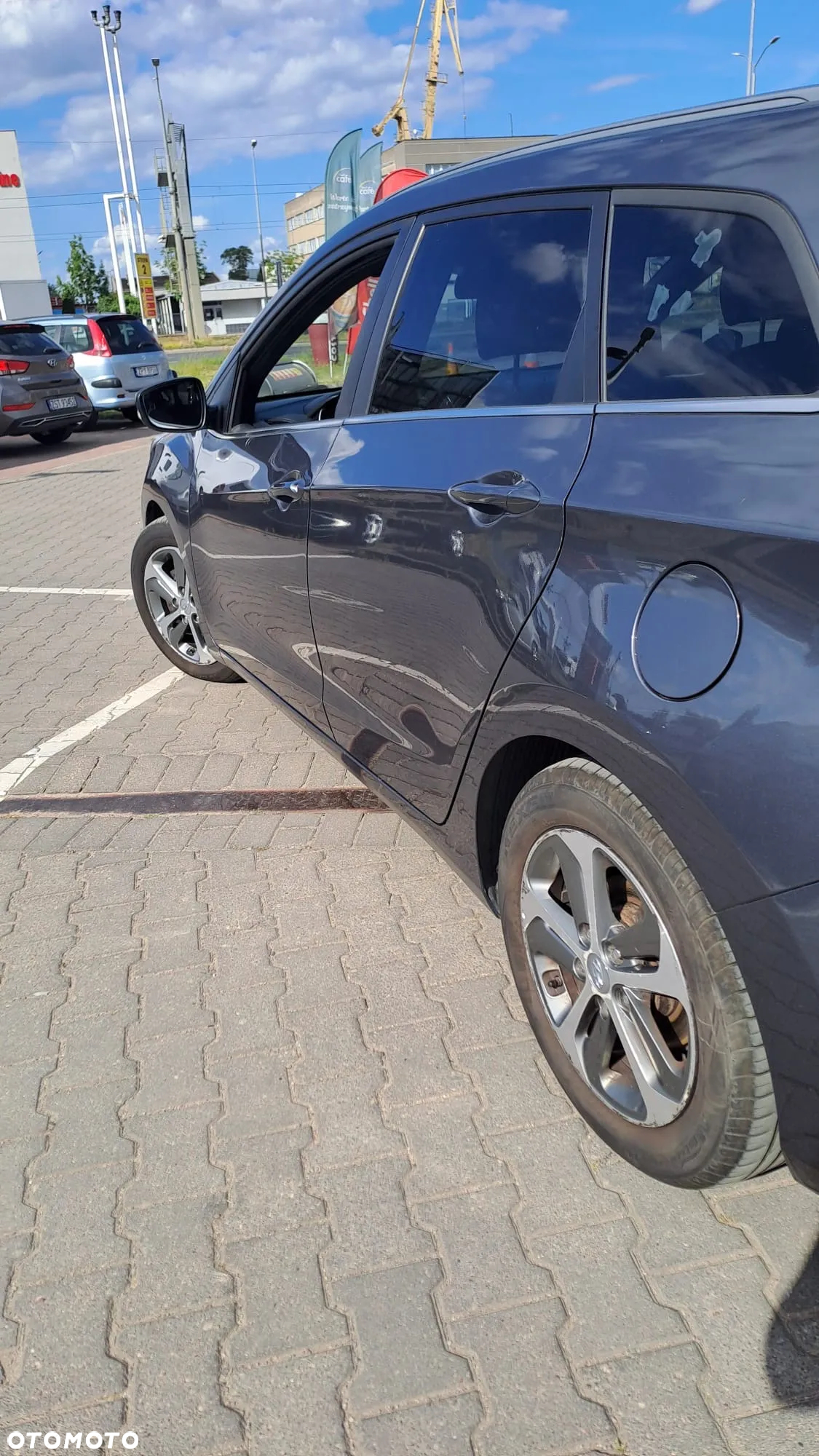 Hyundai i30 1.6 CRDi BlueDrive Go - 14