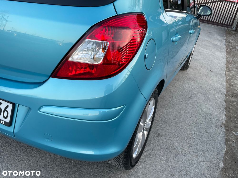 Opel Corsa 1.4 16V 150 Jahre - 33