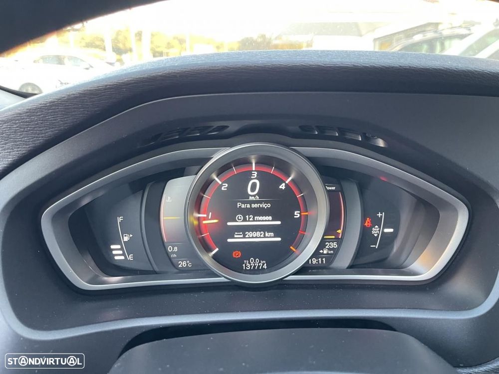 Volvo V40 2.0 D2 Momentum - 27
