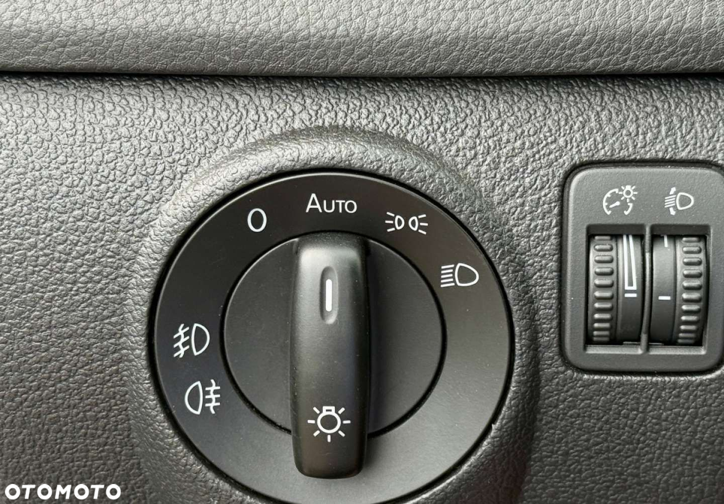 Volkswagen Golf Plus - 21