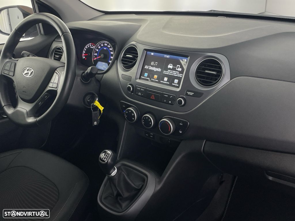 Hyundai i10 1.0 Comfort - 24