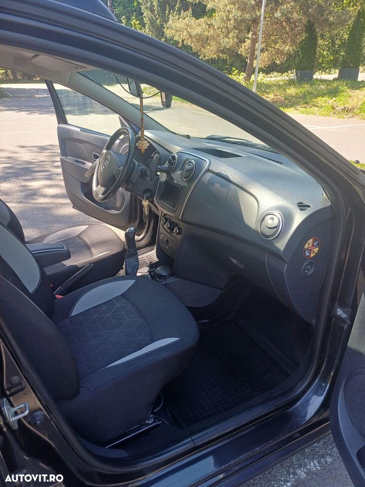 Dacia Sandero Stepway - 11