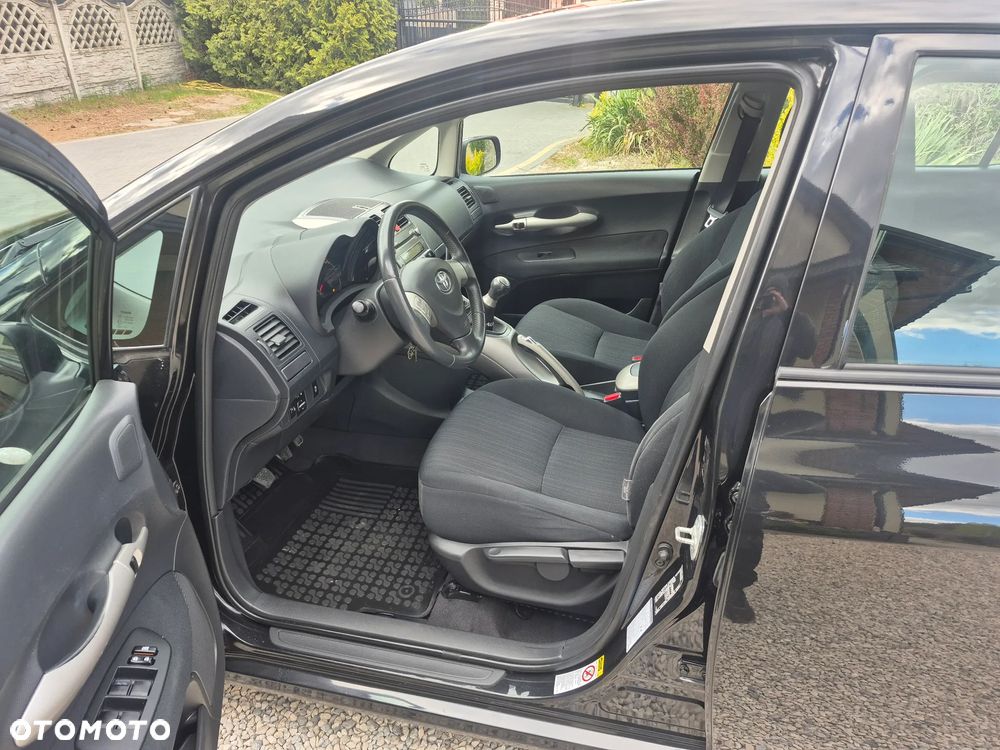 Toyota Auris 1.4 VVT-i Sol - 18