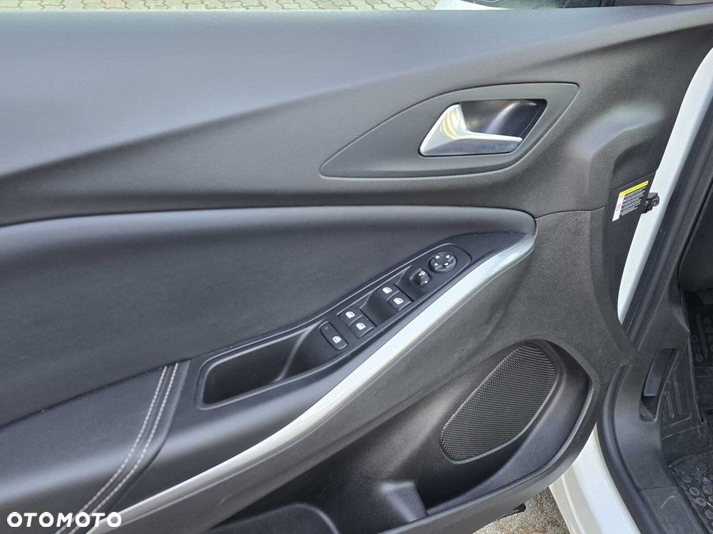 Opel Grandland 1.2 T GS Line S&S - 22