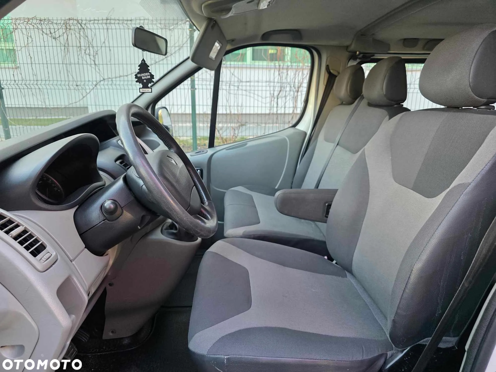 Renault Trafic Passenger Pack Clim - 12