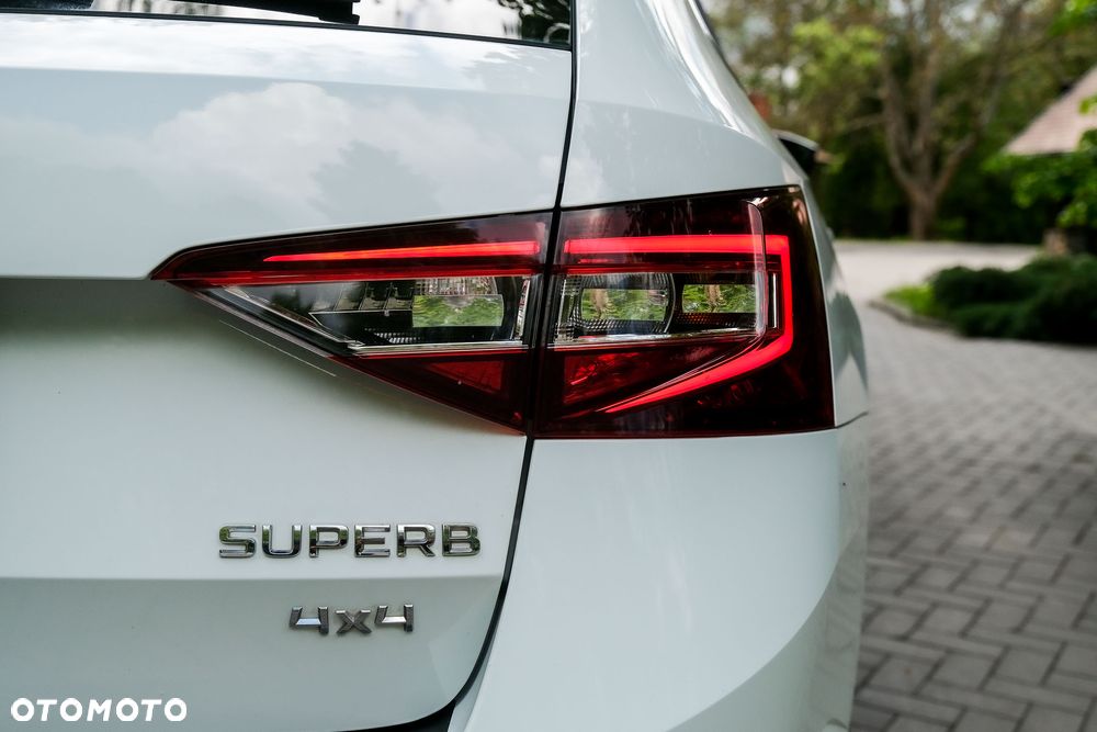 Skoda Superb 2.0 TDI 4x4 DSG Style - 39