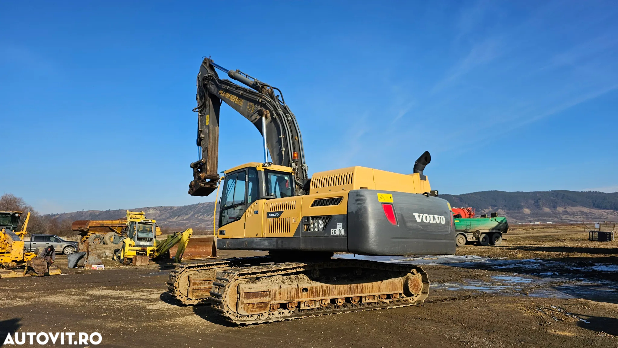 Volvo EC 380 DL Excavator pe șenile - 8