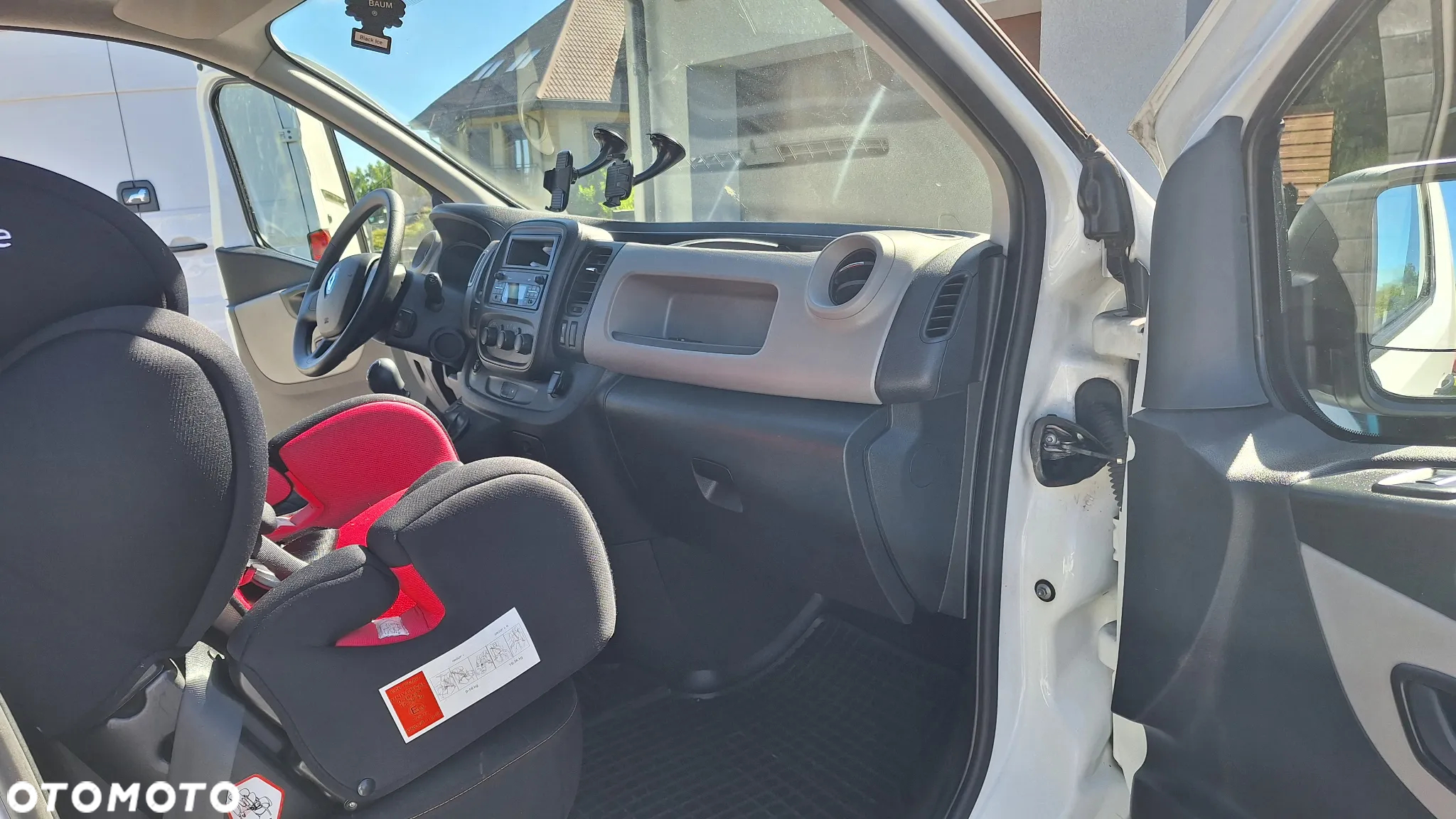 Renault Trafic - 15