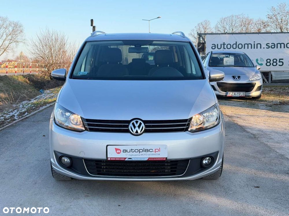 Volkswagen Touran 1.6 TDI DPF BlueMotion Technology DSG Highline - 9
