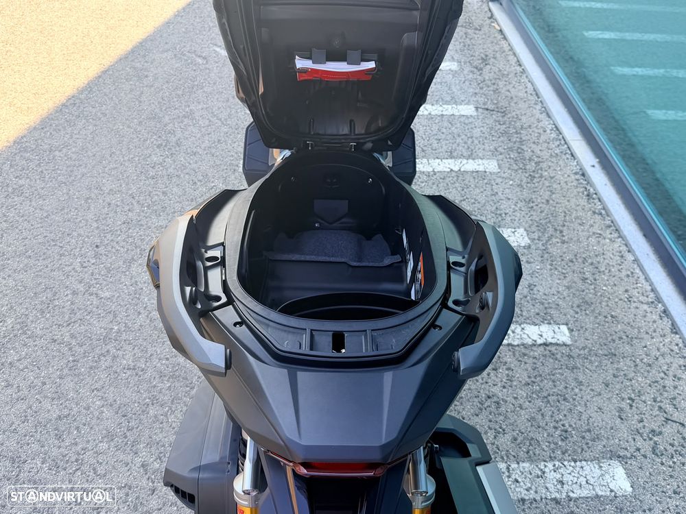 Honda ADV 350 - 6