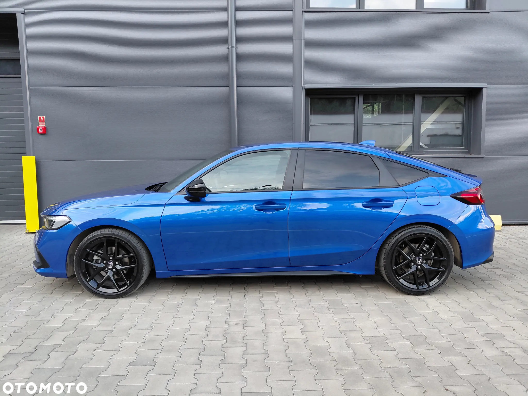 Honda Civic 2.0 i-MMD Elegance BSI CVT - 24
