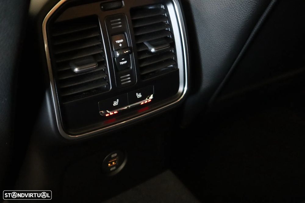 Porsche Macan Standard - 10