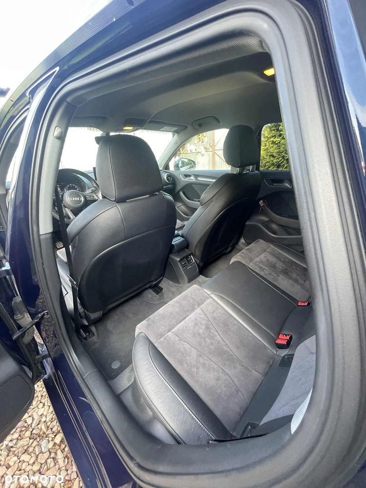 Audi A3 Sportback 2.0 TDI - 13