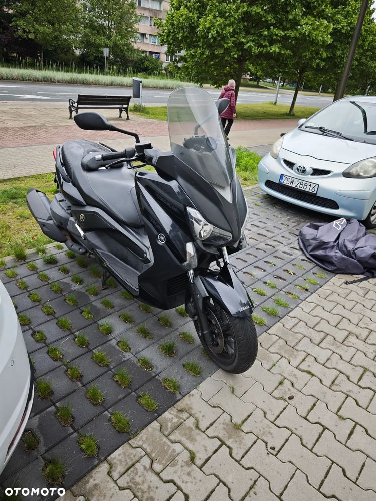 Yamaha X-max - 1