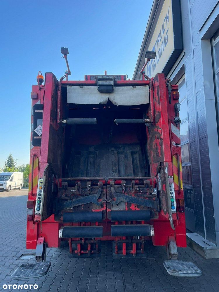 MAN TGA 26.320 - 9