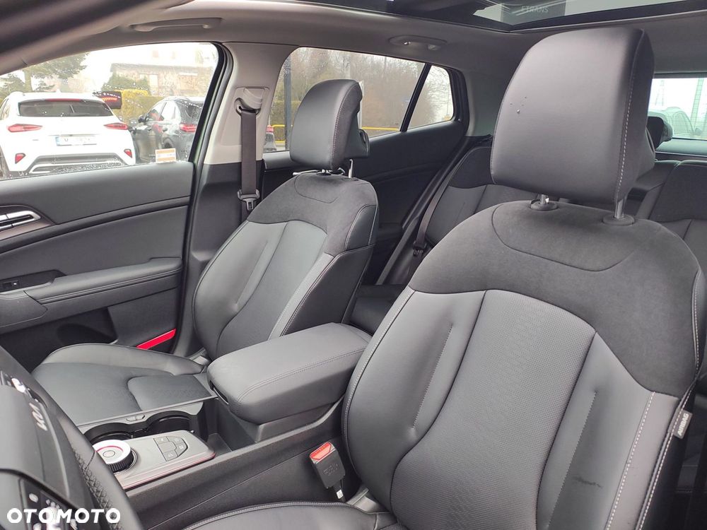Kia Sportage 1.6 T-GDI HEV Business Line 2WD - 11