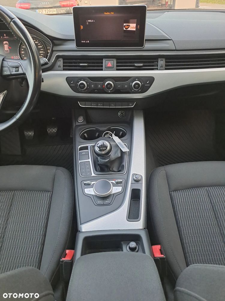 Audi A4 Avant 2.0 TDI - 17