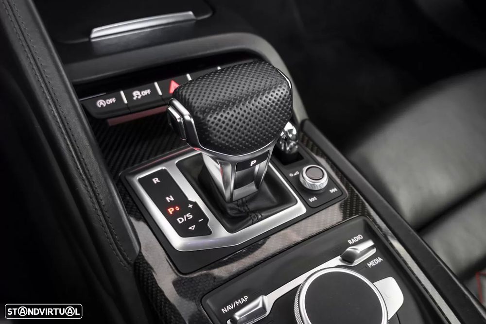 Audi R8 Spyder 5.2 FSi V10 S tronic - 18