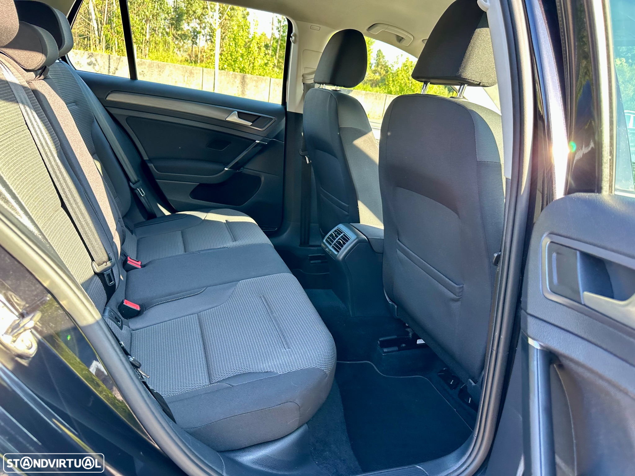 VW Golf 1.0 TSI Confortline - 25