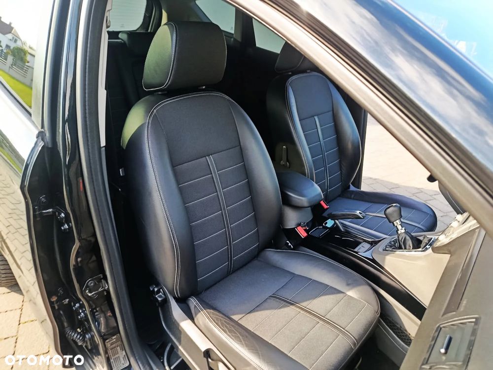 Ford Kuga 2.0 TDCi 4x4 Titanium - 31