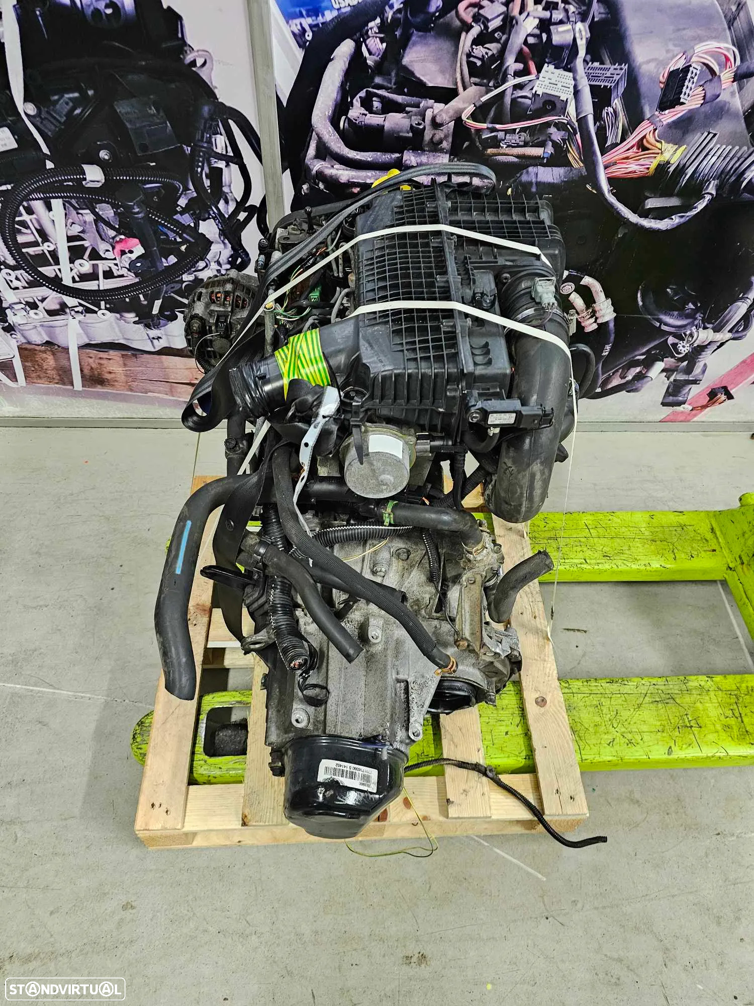 Motor Renault Clio II 1.5 DCI 2005 de 65cv ref: k9k 704 - 4