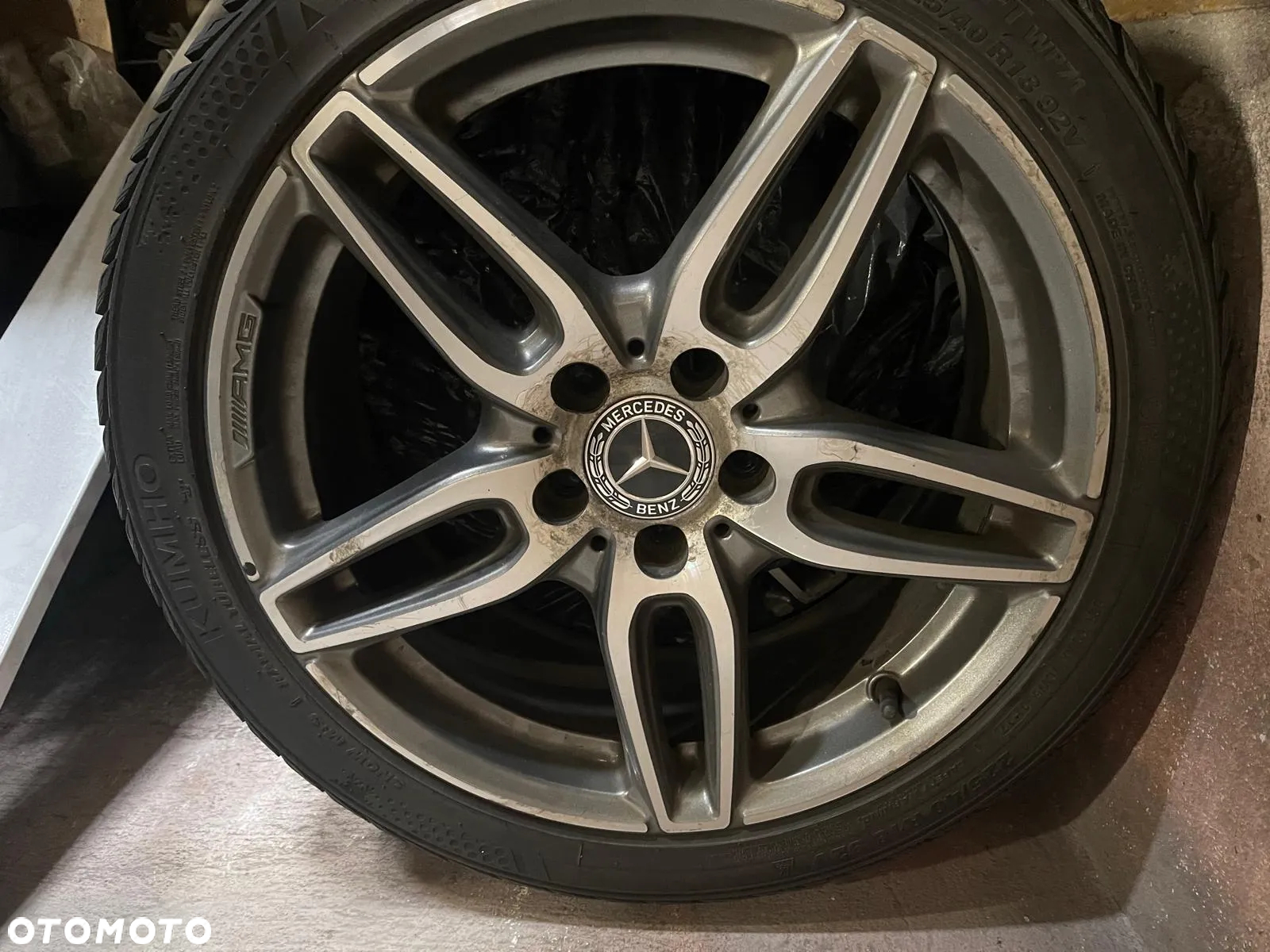 Mercedes-Benz CLA 250 4-Matic AMG Line - 19
