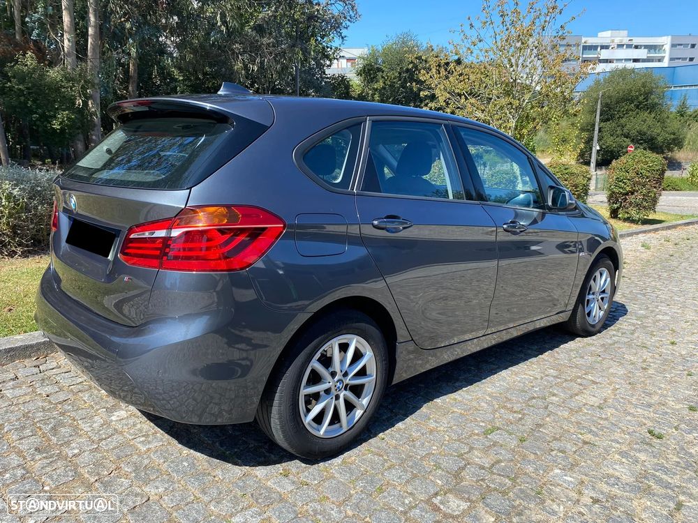 BMW 216 Active Tourer d Line Sport - 4