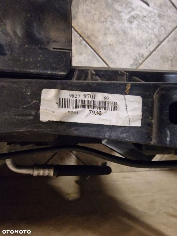 pas przedni komplet chłodnic opel corsa f demontaż - 8