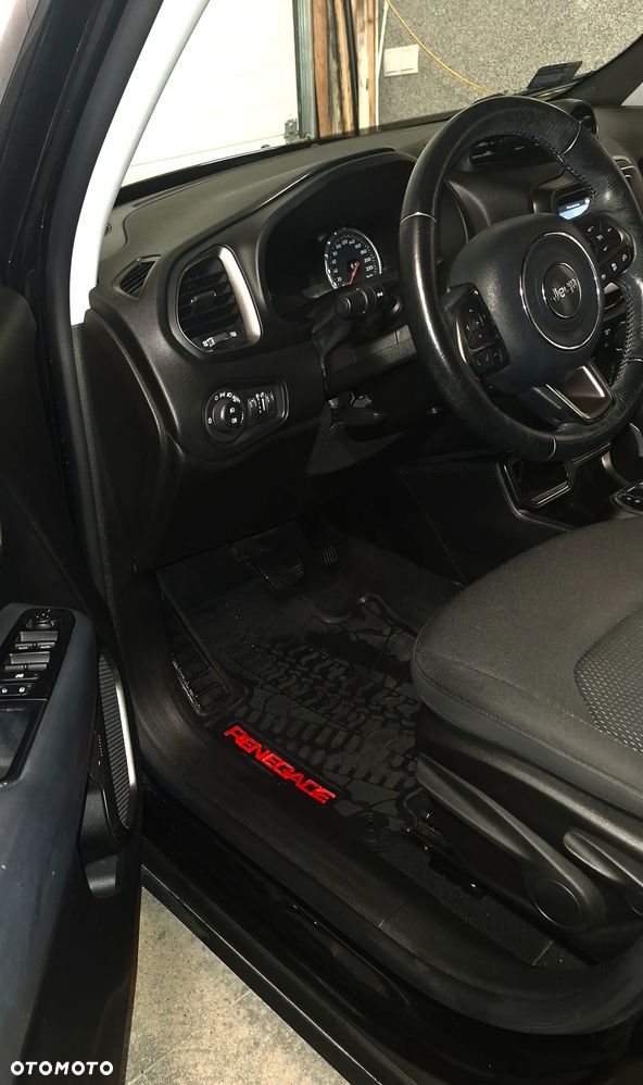 Jeep Renegade - 6