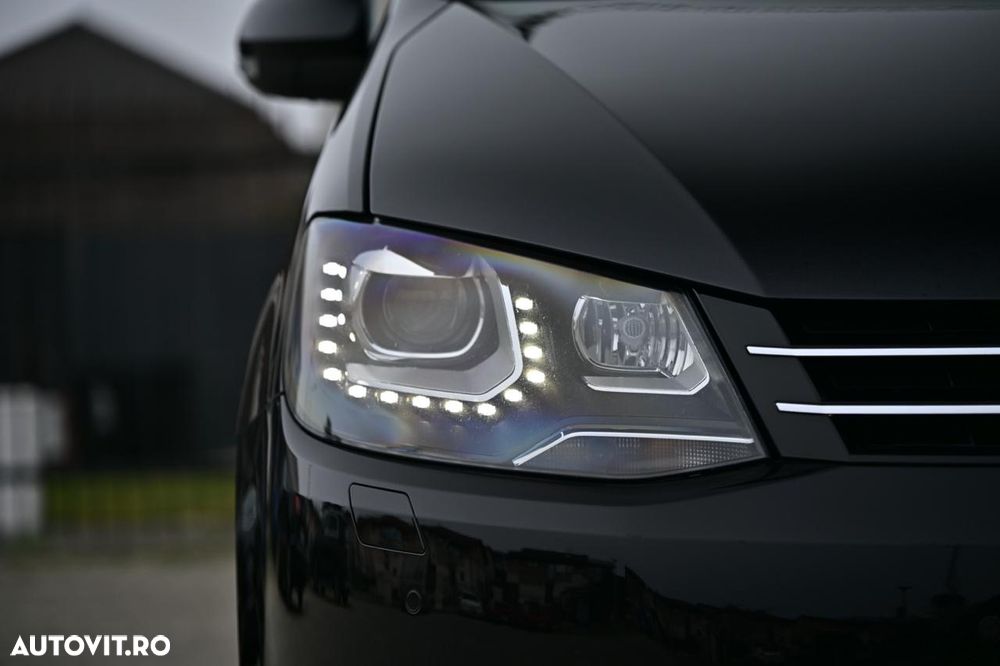 Volkswagen Sharan 2.0 TDI DSG Blue Motion Match - 35