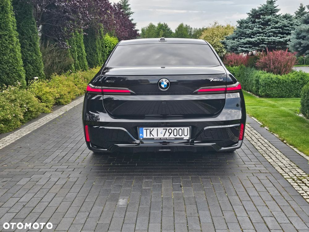 BMW Seria 7 740d xDrive mHEV sport - 13