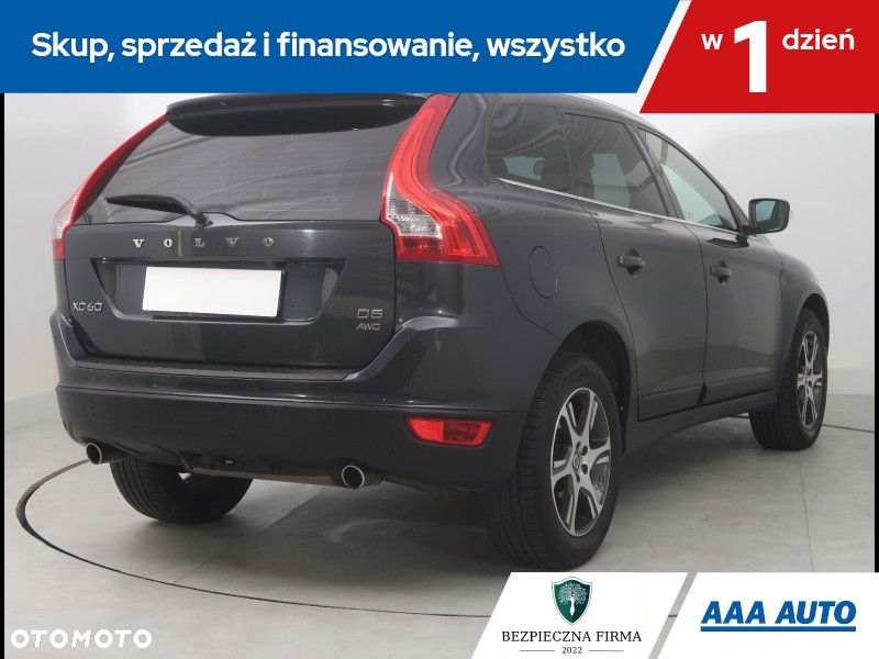 Volvo XC 60 - 6
